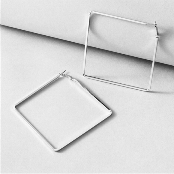💗 Silver Large Square Hoop Earrings NEW - Picture 3 of 7